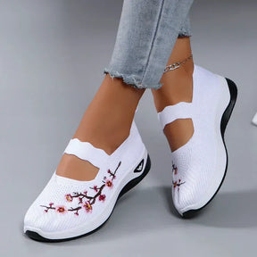 UseFlex – Women's Orthopedic Comfort Shoe with Flower Embroidery CloudPlus™