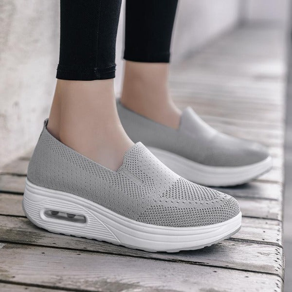 UseFlex - Ergonomic Shoes CloudCush™
